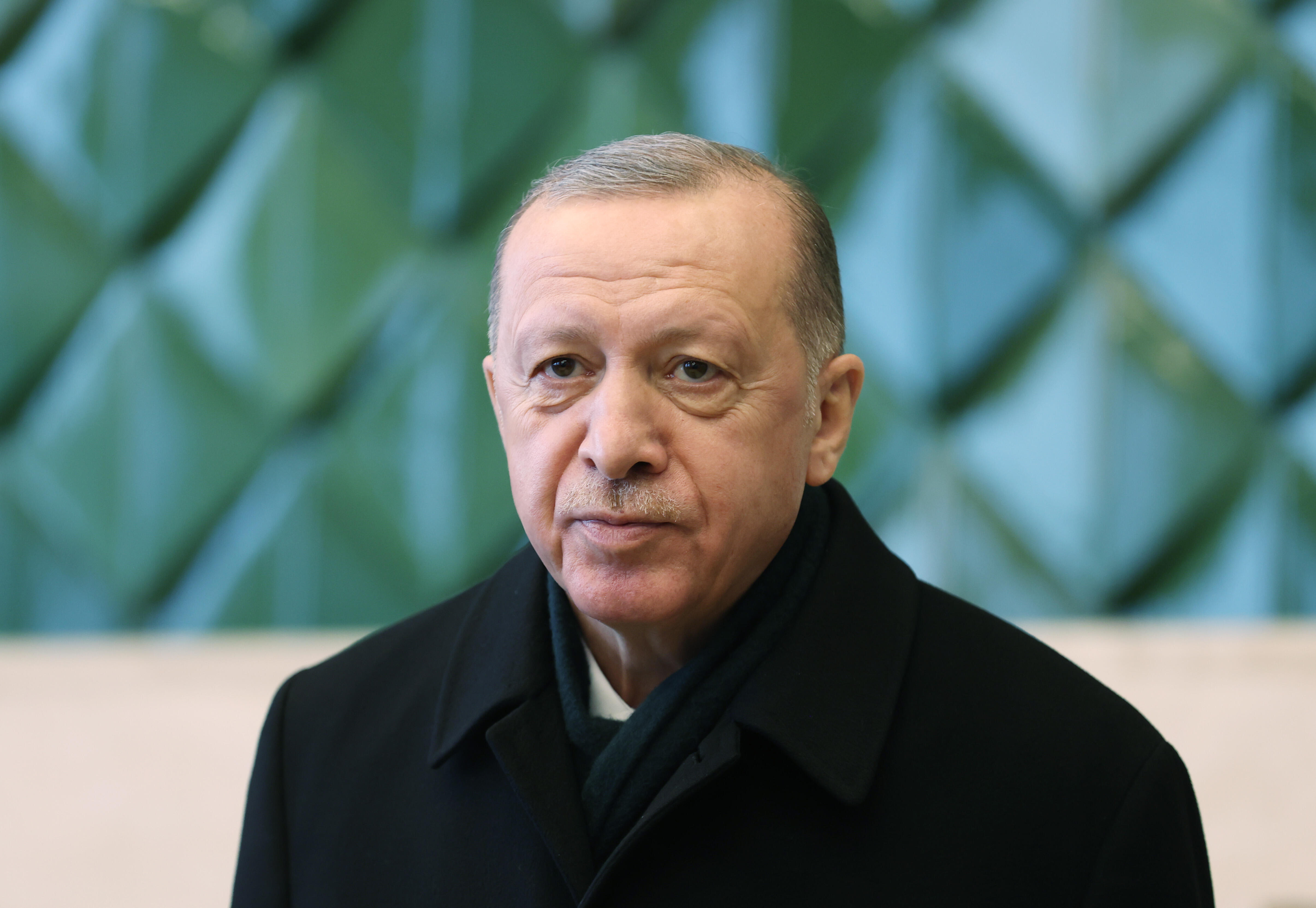 Erdoğan: Rusya ve Ukrayna arasında barışın hakim olmasına biz arabulucu olmaya hazırız