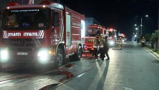 (Geniş Haber)Tuzla'da mobilya fabrikasında yangın