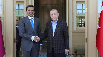 Cumhurbaşkanı Erdoğan Katar emirini kabul etti