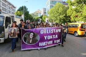 870 gündür kayıp Gülistan'ın ailesi ve arkadaşları yürüyüş yaptı