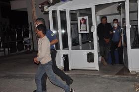 96 göçmenin yakalandığı operasyonda 2 organizatör tutuklandı