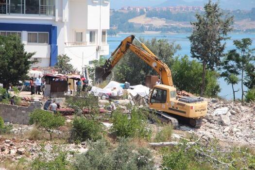 Adana'da gecekonduların yüzde 90’ı yıkıldı