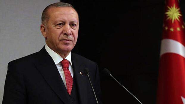 Cumhurbaşkanı Erdoğan NATO zirvesi için Madrid'te: Dörtlü Görüşme başladı