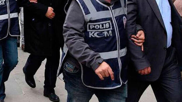İzmir'de 'ihaleye fesat' karıştıranlara operasyon