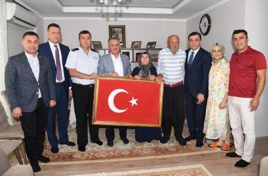 Vali Yazıcı, şehit Murat Güney'in ailesini ziyaret etti
