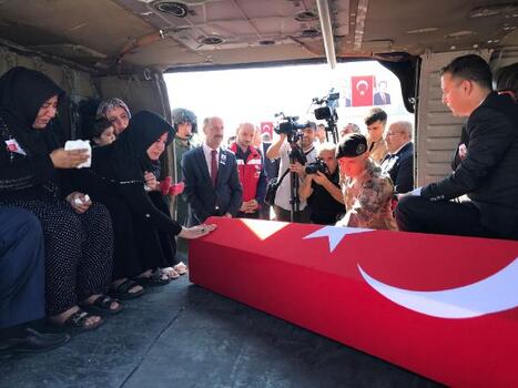 Şehit Uzman Çavuş Uğurcan Cirnooğlu'nun cenazesi, memleketine uğurlandı