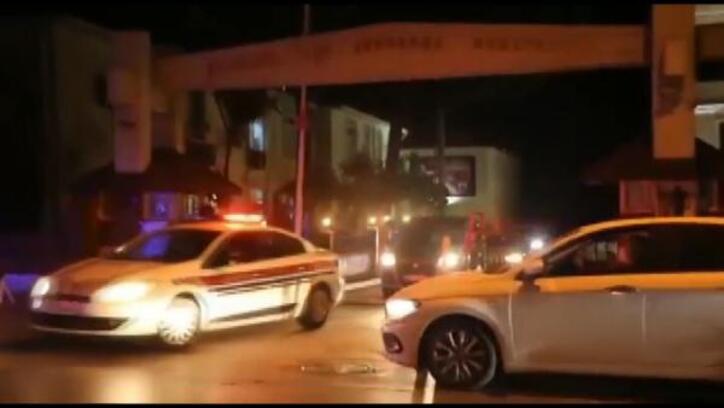 (Fotoğraf)İzmir merkezli 26 ilde FETÖ operasyonu: 60 şüpheli hakkında gözaltı kararı verildi