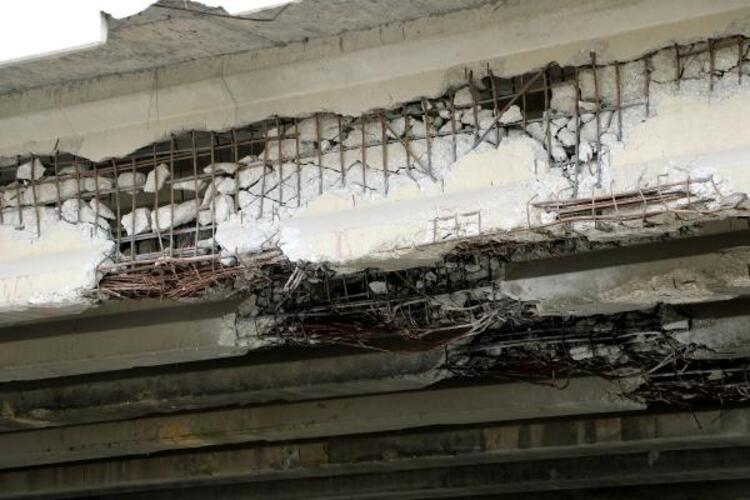 Prof. Dr. Çağatay'dan hasarlı köprü uyarısı; 'Komple çökebilir'