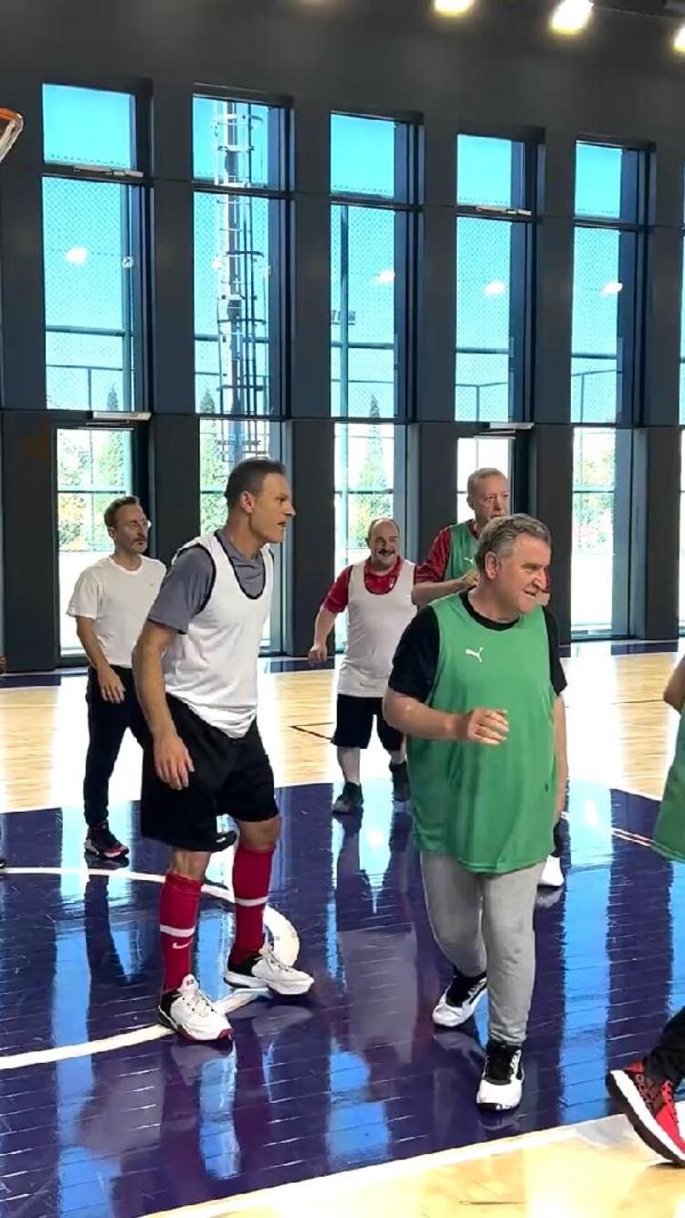 Cumhurbaşkanı Erdoğan'ın yeni basketbol performansı görüntüleri yayınlandı