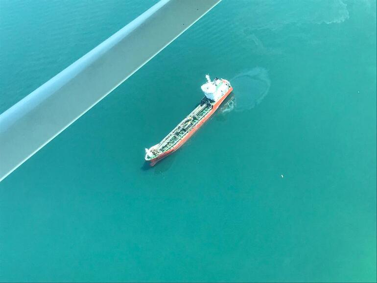 Deniz kirleten gemi, uçaklı denetimde tespit edildi