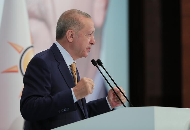 Cumhurbaşkanı Erdoğan: Güvenlik endişelerini yeni harekatlarla gidereceğiz