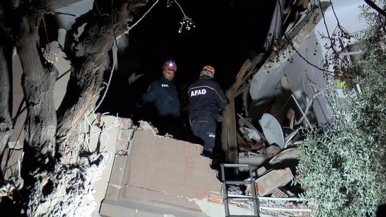 Antakyada eşya aldıkları hasarlı bina Hatay depreminde yıkıldı; 3 kişi enkaz altında