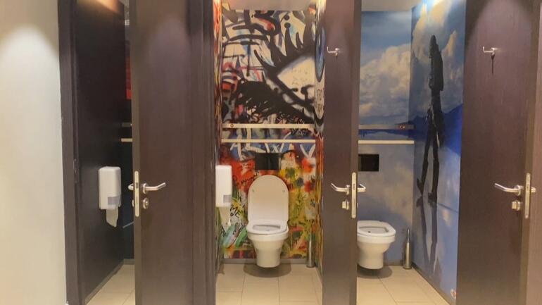 Floryada AVMde 25 liraya VIP tuvalet