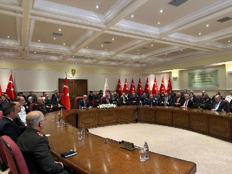 Milli Savunma Bakanı Güler, Akardan görevi devraldı
