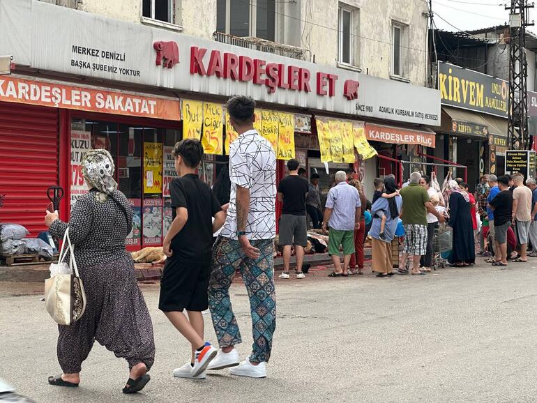 Adanada Kurban Bayramı manzaraları