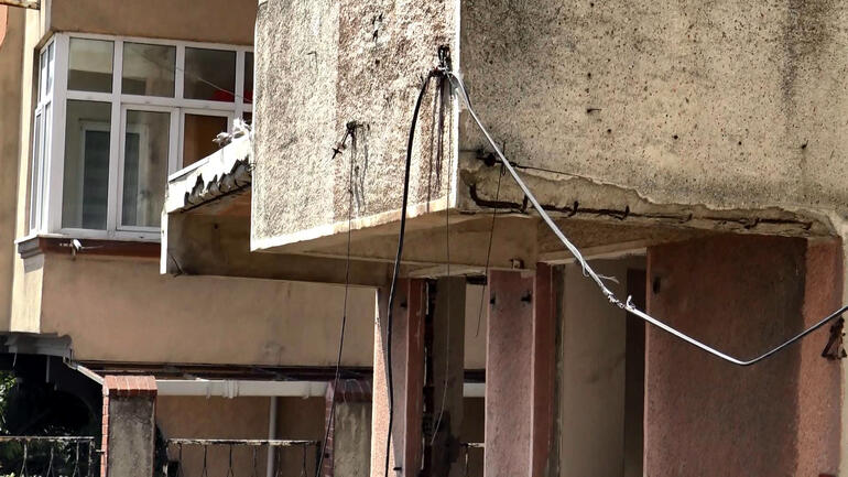 Avcılarda duvara tırmanan hırsız internet kablolarını çalarken yakalandı
