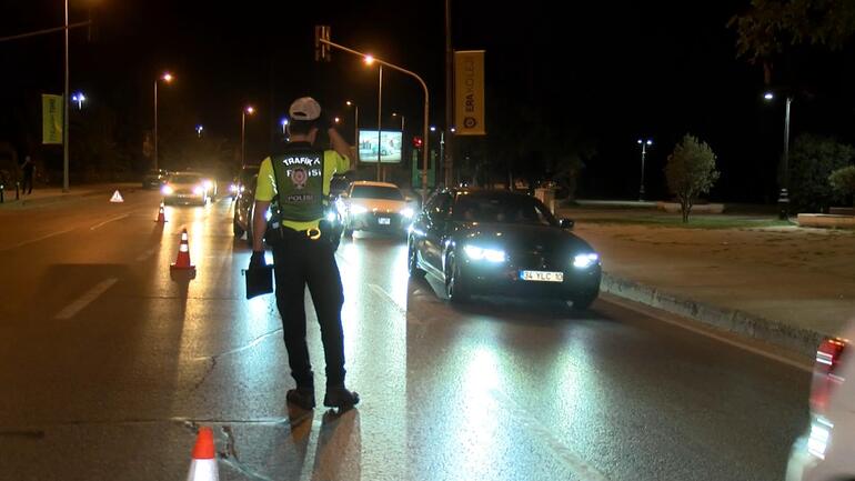 Kadıköy’de denetimde alkollü yakalanan sürücü: Hiç kimse alkollü araç kullanmasın
