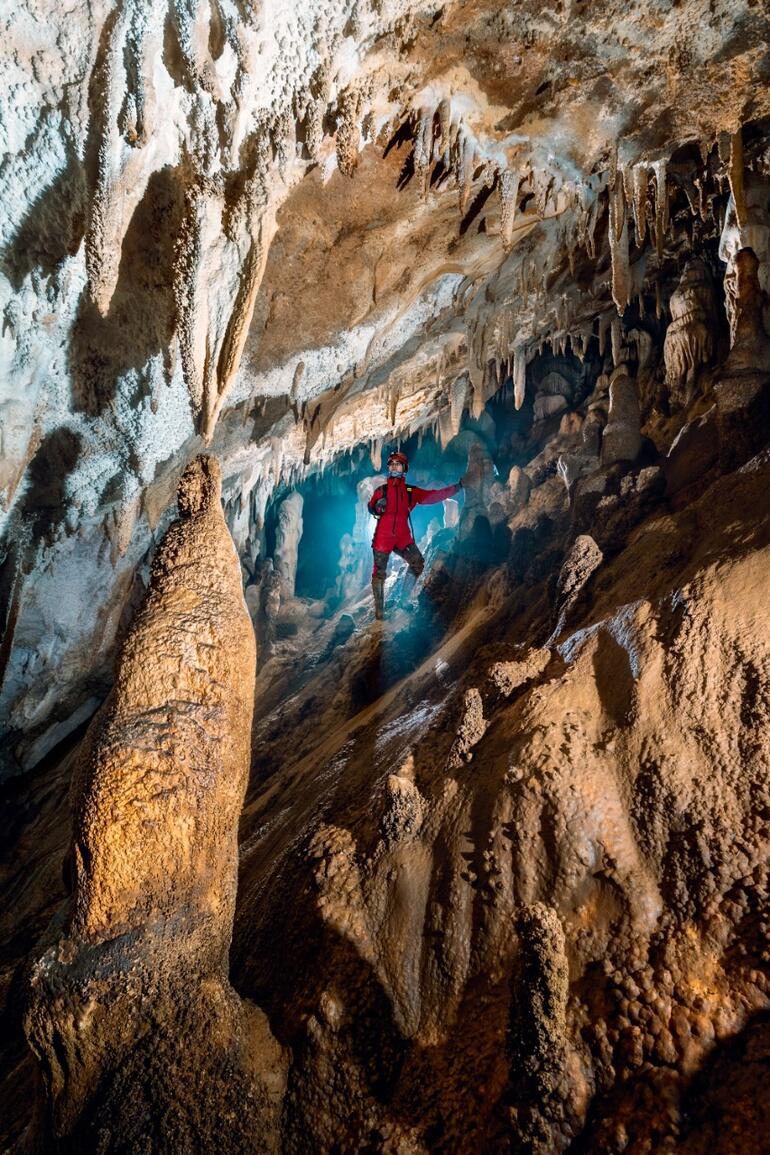 Bakan Özhaseki: Terörden arındırdığımız mağaraları turizme kazandırıyoruz