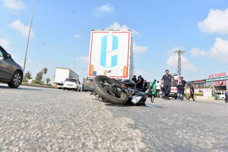 TIRın çarptığı motosikletin sürücüsü hayatını kaybetti