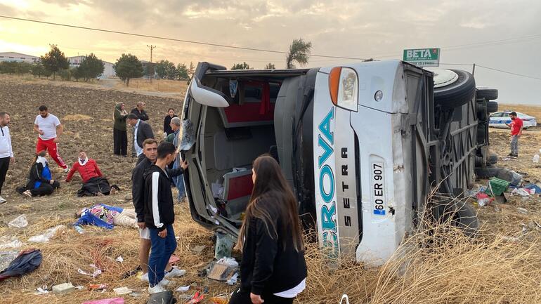 Amasyada yolcu otobüsü devrildi: 6 ölü, 35 yaralı